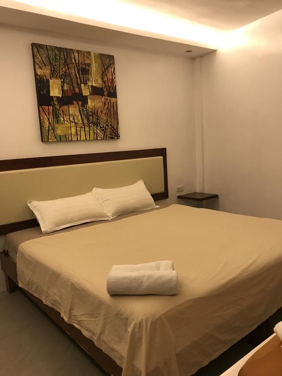 Koko'S Place Diniwid Balabag  Ngoại thất bức ảnh